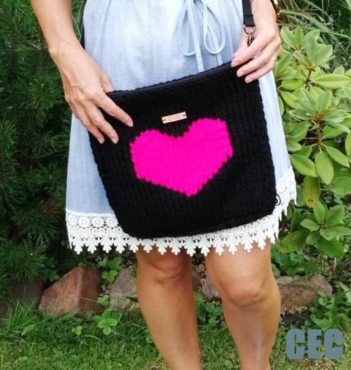 Pink heart - knitted beauty