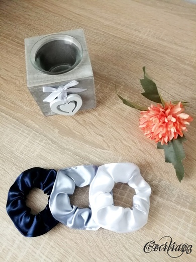 Gumičky do vlasů 3 kusy-scrunchies