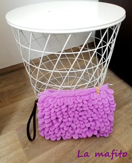 Puffy kosmetická kabelka fialová
