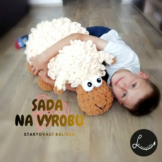 SADA NA VÝROBU ovecka puff.jpg